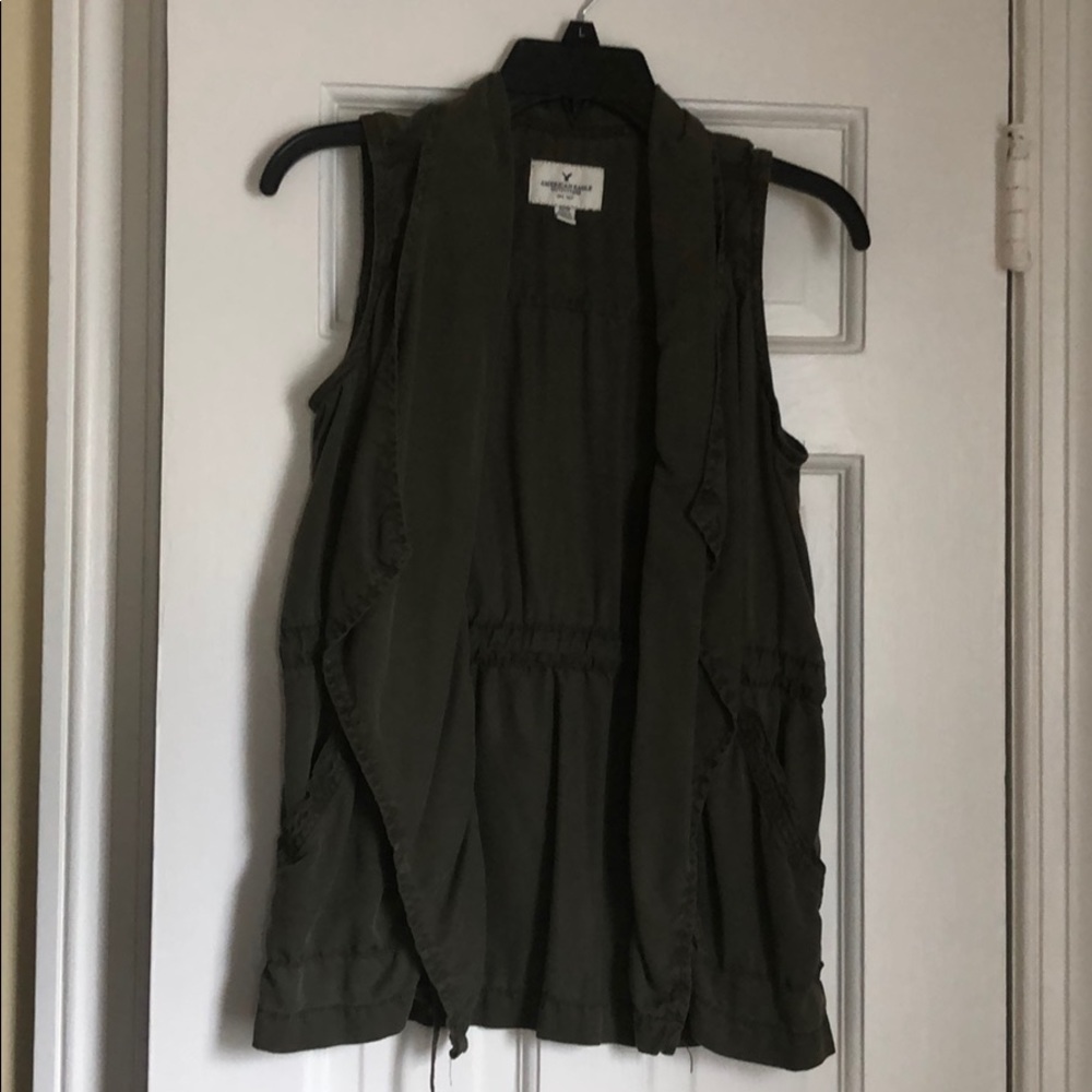 American Eagle Army Green Vest